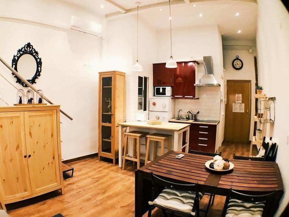 Lollipop Flats City Centre Suite Madryt Zewnętrze zdjęcie